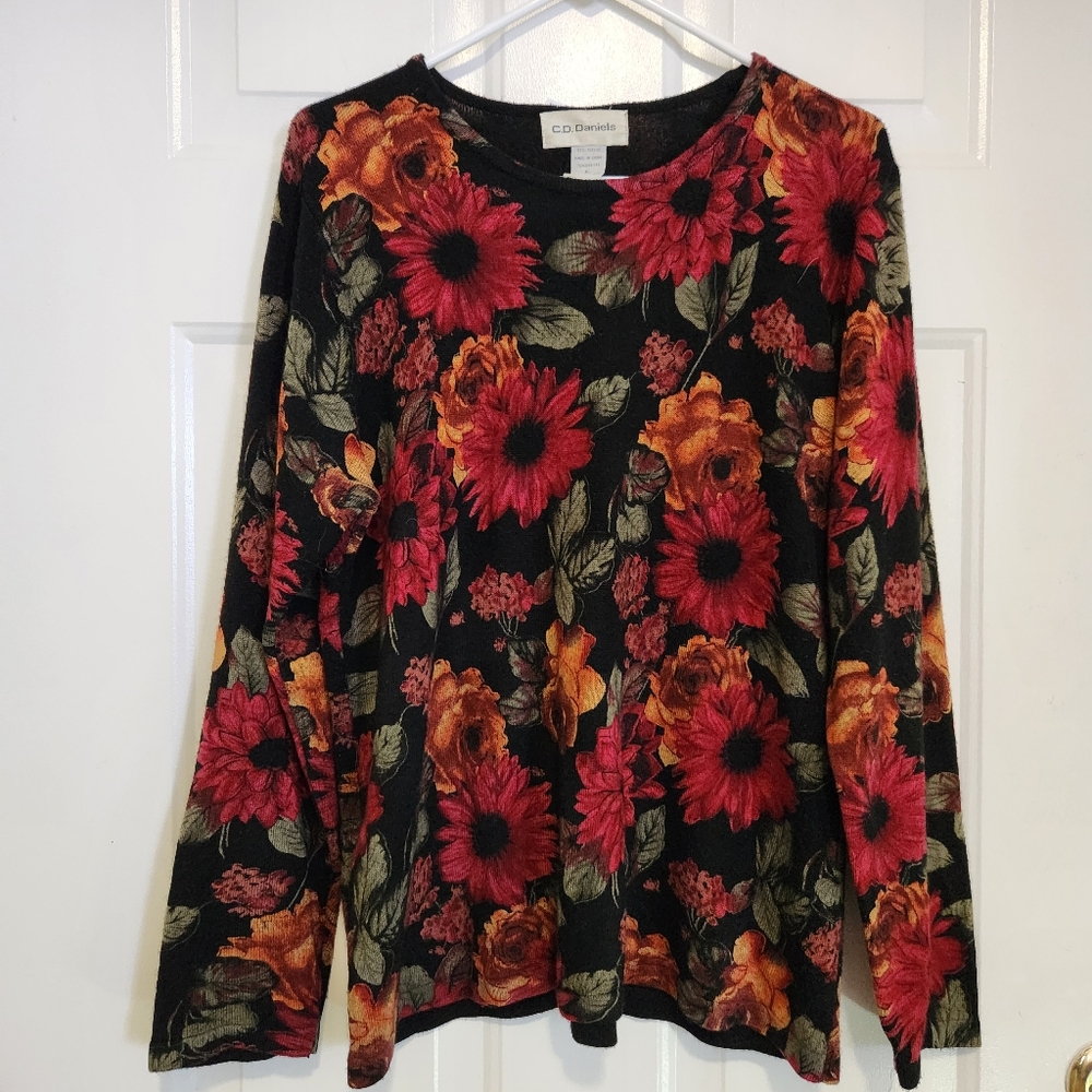 Vintage Gorgeous Fall Sweater Black Red Floral  Long Sleeve Crew Neck Size XL